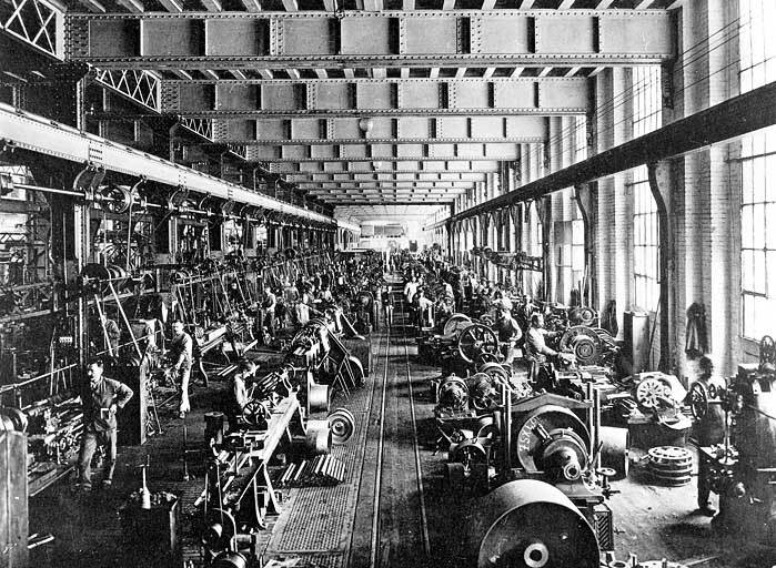 usine de construction mécanique et électrique de la Société alsacienne de Constructions mécaniques (SACM), puis Alsthom, puis Alsthom-Atlantique, puis GEC-Alsthom, actuellement Alstom