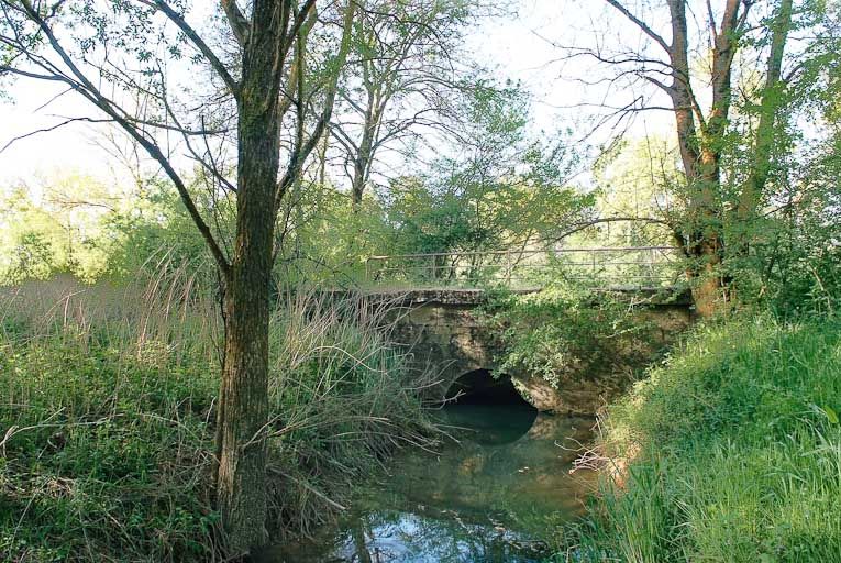 ponceau, pont des Maréchaux (la Seille canalisée)