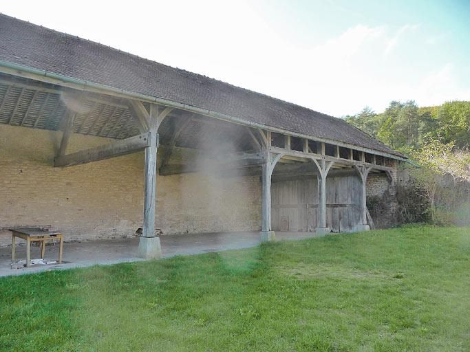 maladrerie Saint-Barthélemy, puis ferme dite la Maladrerie (à l'abandon)