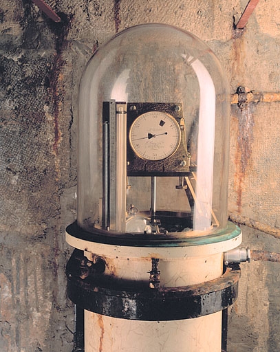 horloge à pression constante (régulateur astronomique Leroy n° 1600)