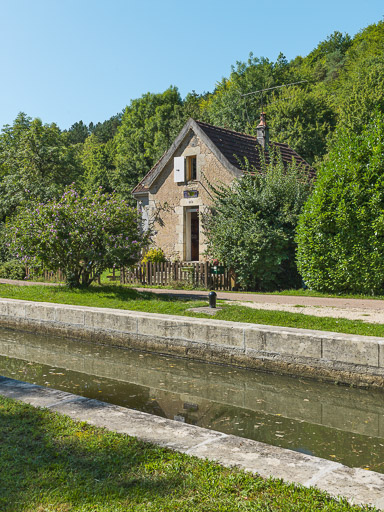 site de l'écluse 43 du versant Seine, dite de Cuncy (canal du Nivernais)