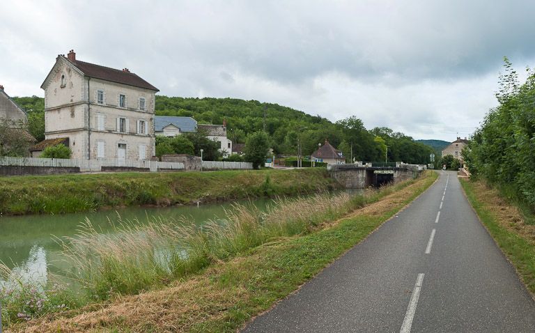 maison de perception de Pont-de-Pany (canal de Bourgogne)
