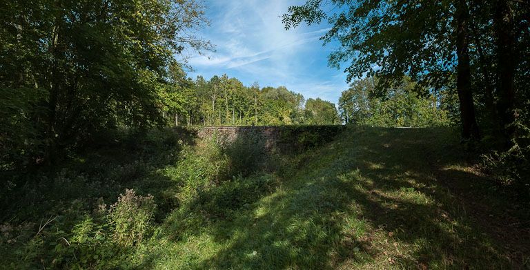 aqueduc (canal de Bourgogne)