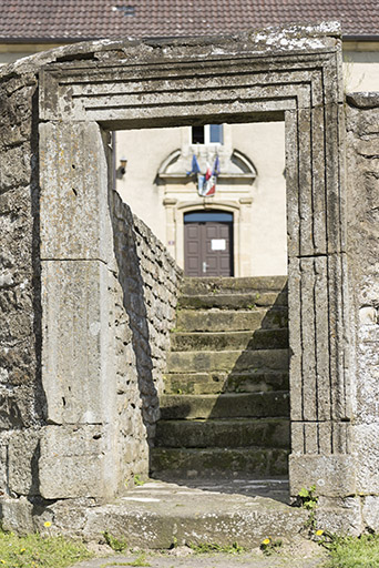 presbytère, actuellement mairie