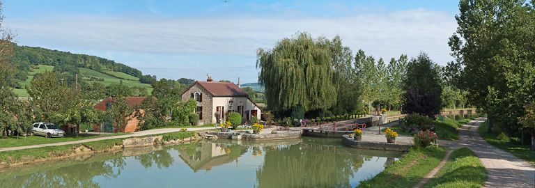 site de l'écluse 46 du versant Yonne, dite de Pouillenay 10ème (canal de Bourgogne)