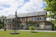 usine d'horlogerie Boname-Beaudroit, puis usine de produits pharmaceutiques Rayot, actuellement logement