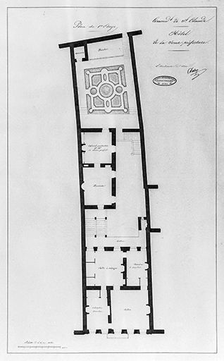 infirmerie et maison de l'infirmier de l'abbaye Saint-Oyend, devenue évêché puis sous-préfecture