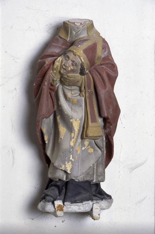 statue : saint Denis