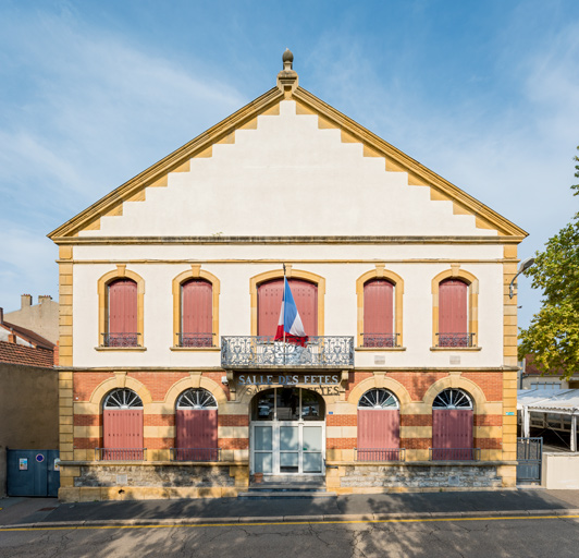salle des fêtes et de spectacle