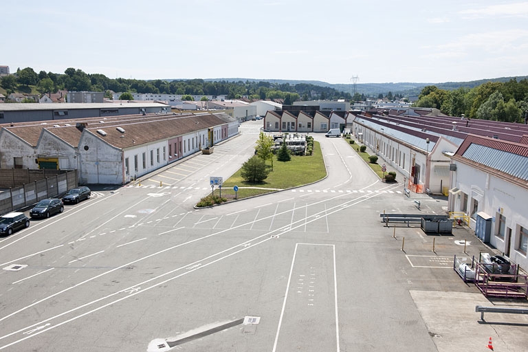 usine de construction automobile de la Société Anonyme des Automobiles Peugeot dite usine des Autos, puis usine de petite métallurgie et de construction électrique Peugeot et Cie