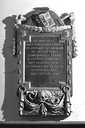 monument commémoratif du chirurgien Claude Percy