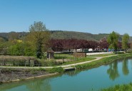 rigole d'alimentation ; prise d'eau de Tonnerre ; ouvrage lié à l'alimentation en eau (canal de Bourgogne)
