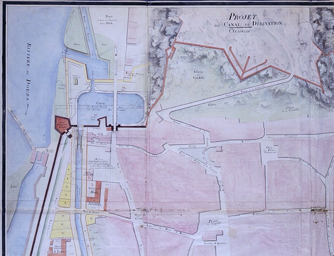 ensemble du génie civil : ouvrages liés au flottage des bois et à la navigation dans la traversée de Besançon (canal du Rhône au Rhin)