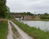 pont routier isolé (canal de Bourgogne)