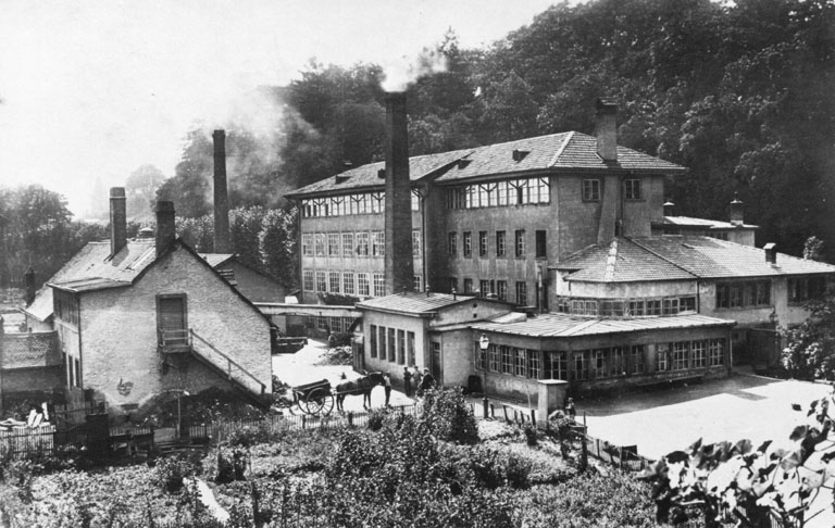 usine d'horlogerie et de mécanique de précision Roux et Cie