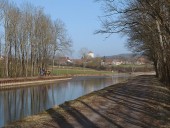 port de Saint-Thibault ; gare d'eau (canal de Bourgogne)