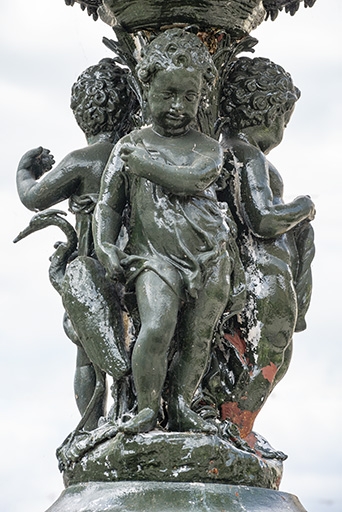 fontaine-abreuvoir des Anges