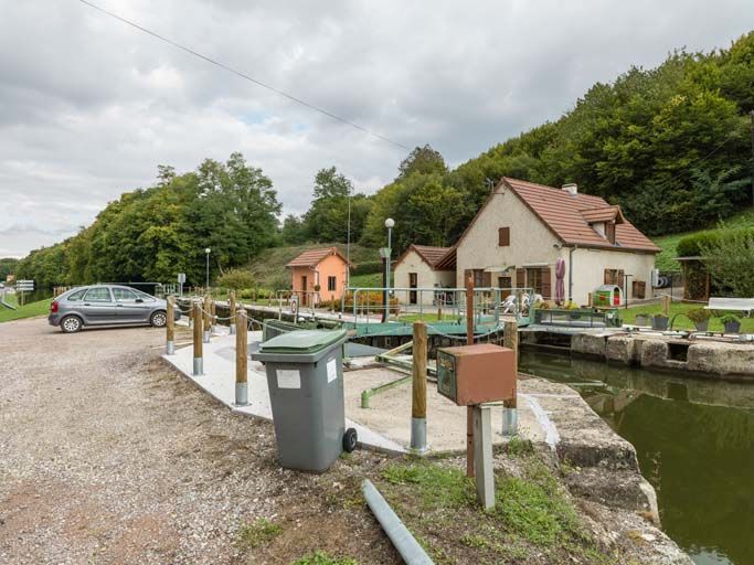 site de l'écluse 14 du versant Méditerranée ; dite du Bois-André (canal du Centre)