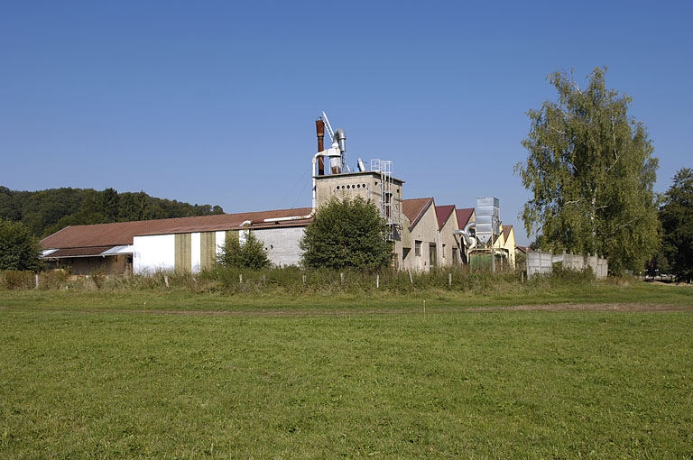 tissage de coton Schwob Frères, actuellement usine de menuiserie