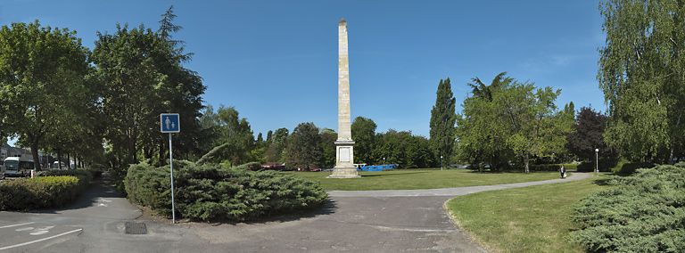 obélisque (canal de Bourgogne)