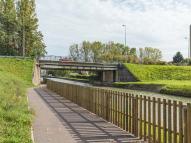 pont routier isolé (canal du Centre)