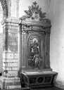 2 autels, 2 gradins d'autel, 2 retables (autels secondaires)