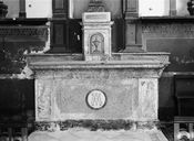 autel, retable, tabernacle (autel tombeau, retable architecturé à niche, maître-autel)