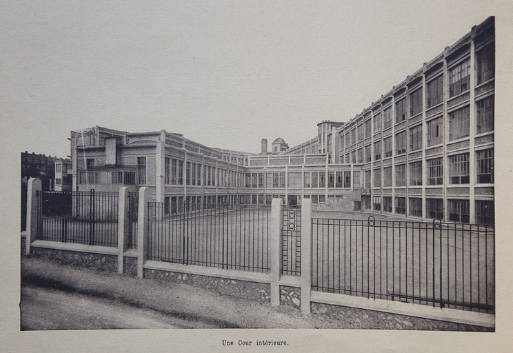 école professionnelle dite École nationale d'Horlogerie puis lycée polyvalent Jules Haag