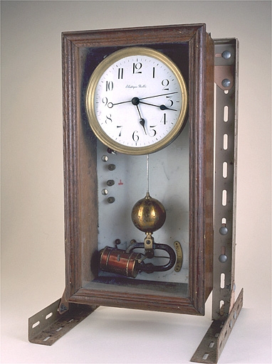 1re horloge électrique Brillié