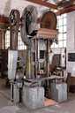 machine à estamper (presse à friction)