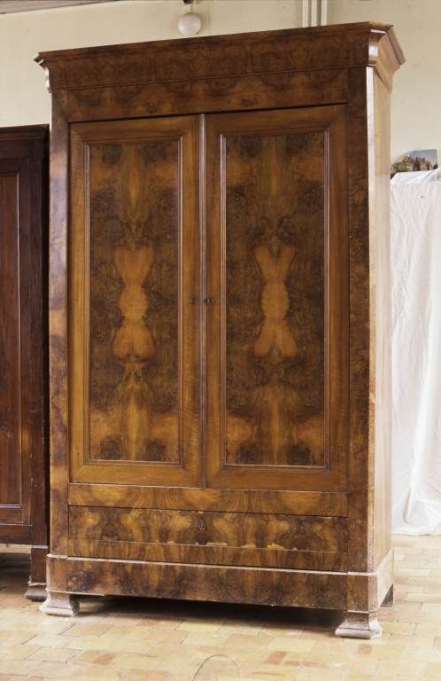 armoire à linge n° 30