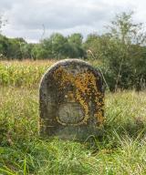 borne kilométrique (canal de Bourgogne)