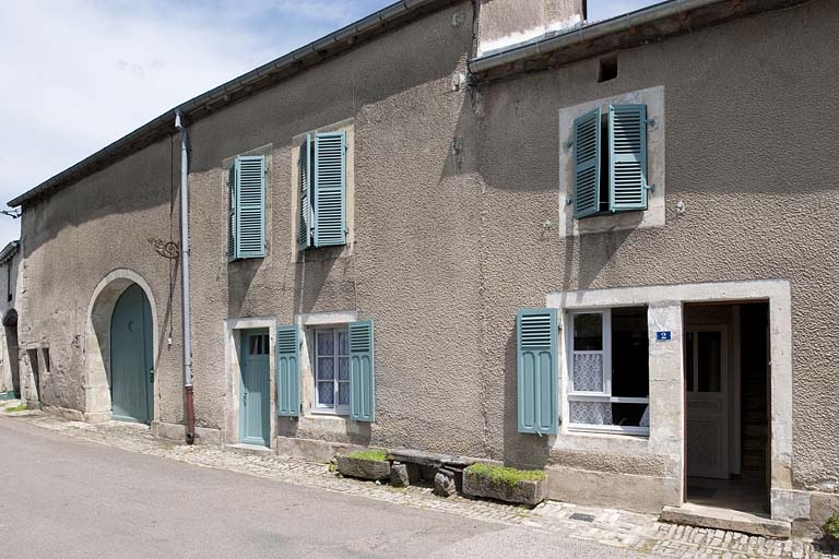 ferme, actuellement maison