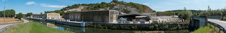 carrière et usine de taille de matériaux de construction ROCAMAT (activités liées au canal de Bourgogne)