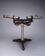 instrument de mesure des angles de réfraction (goniomètre de Babinet)