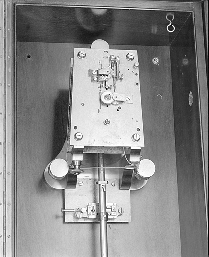 horloge électrique (régulateur astronomique Fénon n° 120)