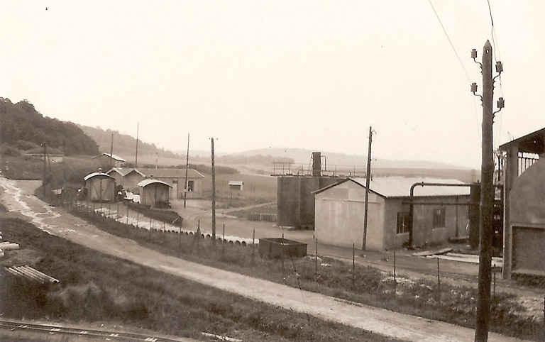 usine de fabrication et distillation des goudrons de la Société des Schistes et Pétroles de Franche-Comté