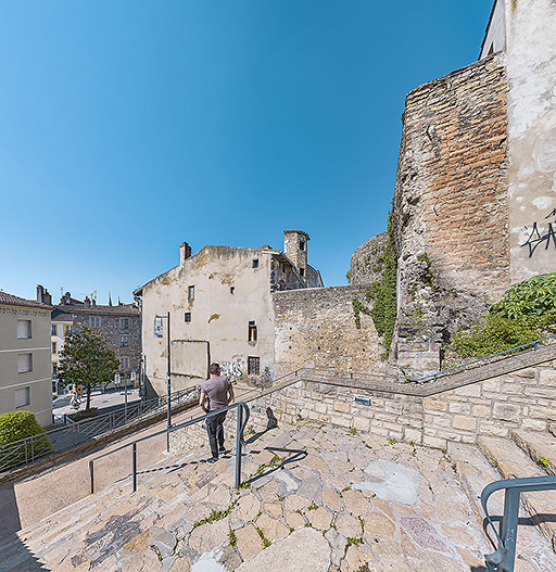 Vestiges de fortification.