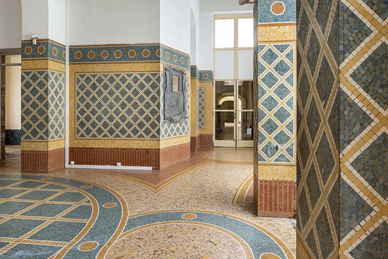 revêtement mural et de sol (mosaïque) du vestibule nord