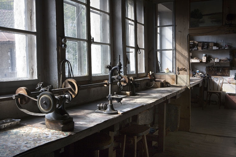 maison et usine de fournitures pour l'horlogerie puis de lunetterie Bauduret