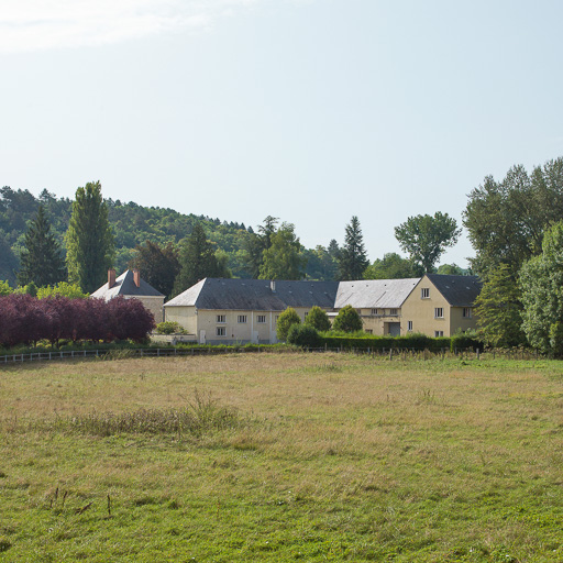 moulin de la Motte, actuellement Chocolaterie Rissoise (activités liées au canal du Nivernais)