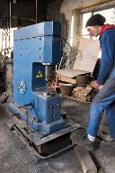 machine à forger libre (marteau-pilon pneumatique Glaser)