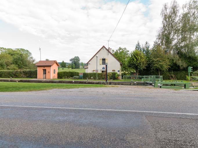 site de l'écluse 16 du versant Méditerranée, dite du Parc ; site d'écluse XXII (canal du Centre)