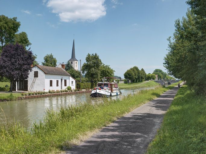 maison de cantonnier (canal du Nivernais)