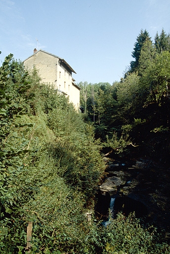 usine de lunetterie, usine de tabletterie (usine de tournerie), centrale hydroélectrique de la société les Fils d'Emile Tournier