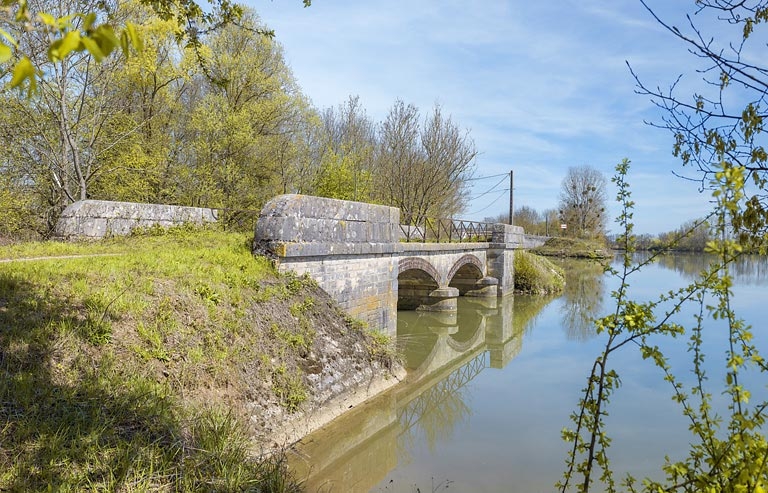 pont sur la Vouge