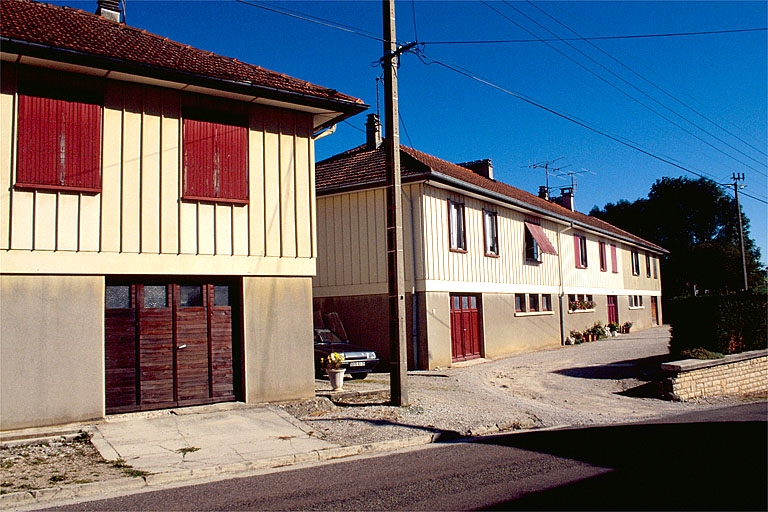 usine de menuiserie des Constructions métalliques Fillod