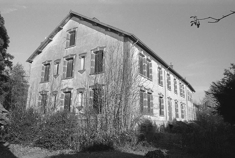 usine de céramique Baudot ; actuellement logement