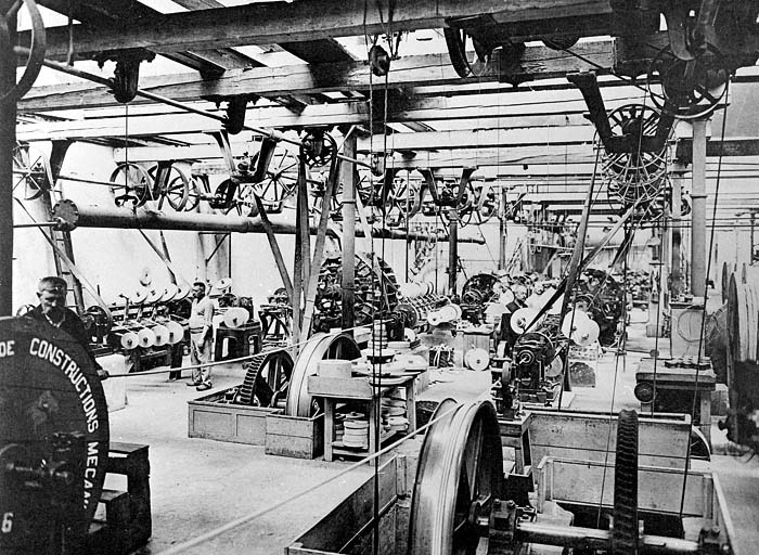 usine de construction mécanique et électrique de la Société alsacienne de Constructions mécaniques (SACM), puis Alsthom, puis Alsthom-Atlantique, puis GEC-Alsthom, actuellement Alstom