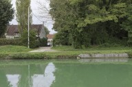 rigole d'alimentation dite ruisseau ou ancien bief du moulin d'Esnon (canal de Bourgogne)
